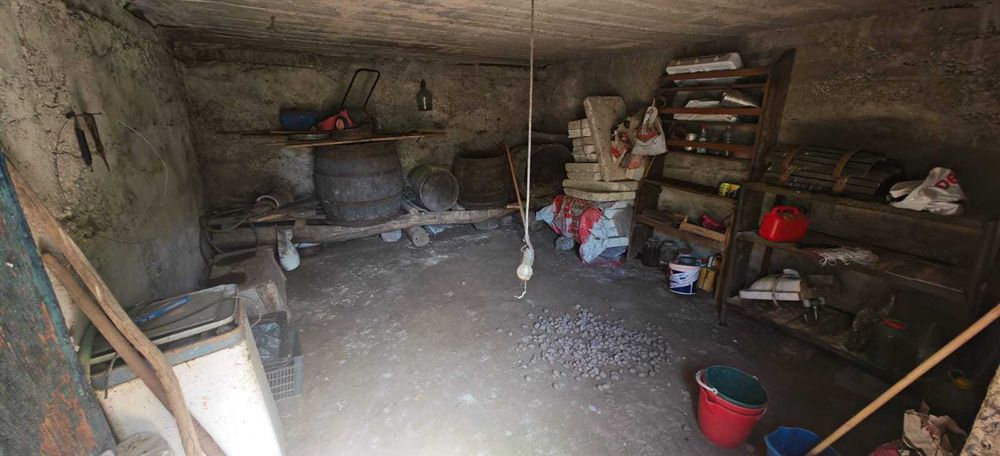 Casa si teren intravilan 3426mp la Poiana Galdei