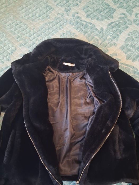 ПолуШубки эко короткие