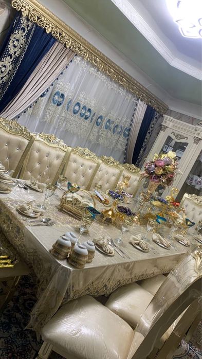 Stol va stul 12 kishilik