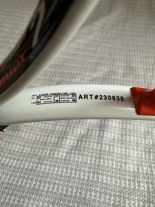 Продам ракетку Head