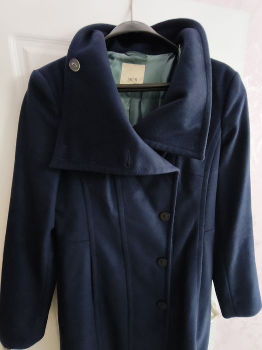Елегантно тъмно синьо дамско палто р-р42 Bobo Zander