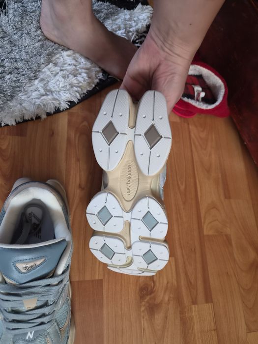 Adidadsi new balance