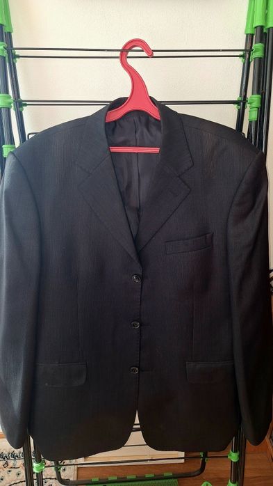 Продам пиджаки. По 2000 тг.