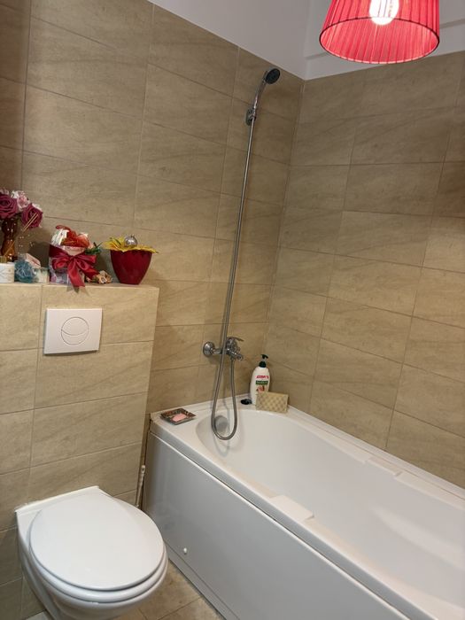 Vand apartament Tomis Plus,deasupra la Mega Image parcare subterana