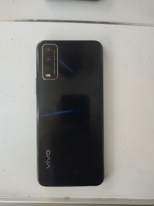 Vivo Y12s satylady