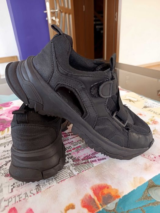 Детски сандали Dekathlon, Zara. Champion