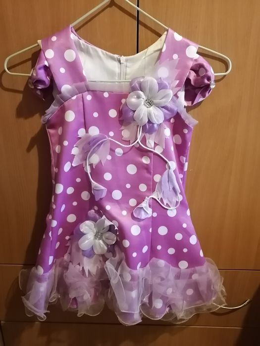 Продам праздничные платья