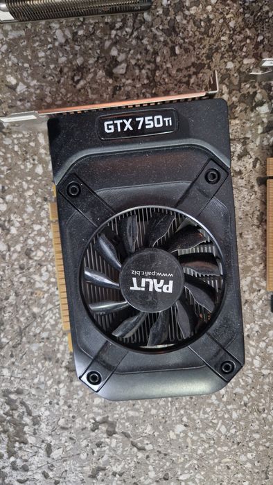 Vand lot placi de baza + video GTX  + AMD RX 580 de 8GB defecte pt reparat sau piese
