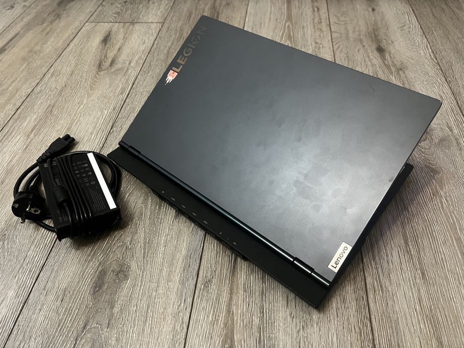 Ноутбук Lenovo legion 5