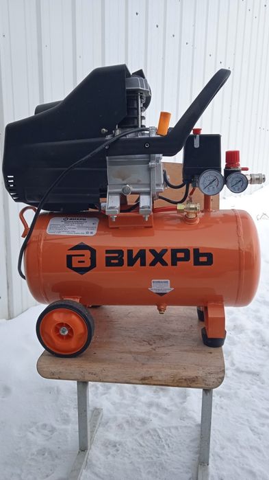 Компрессор воздушный масляный