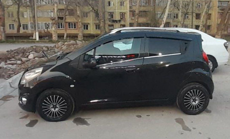 Срочно продам спарк. Есть уступка.