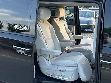 Jac RF 8 premium class miniven