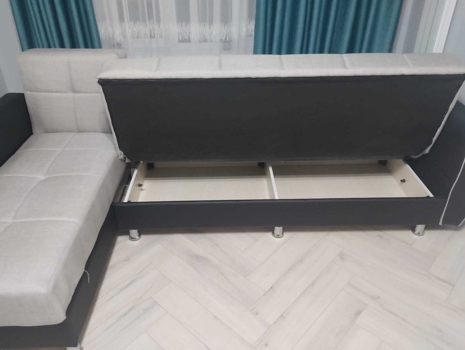 Colțar extensibil cu ladă