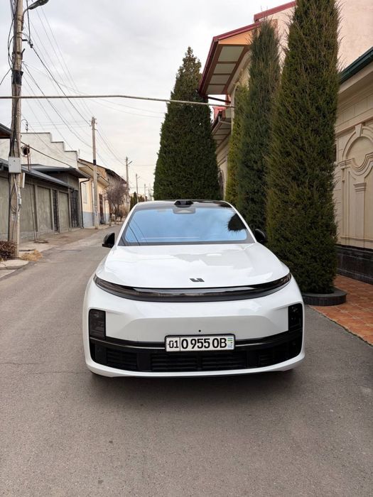 Lixiang Li L7 Ultra 2024