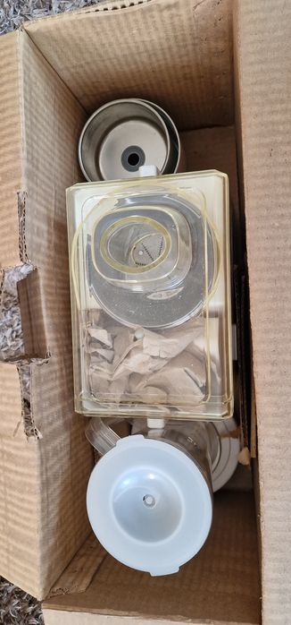 Robot bucatarie rostok