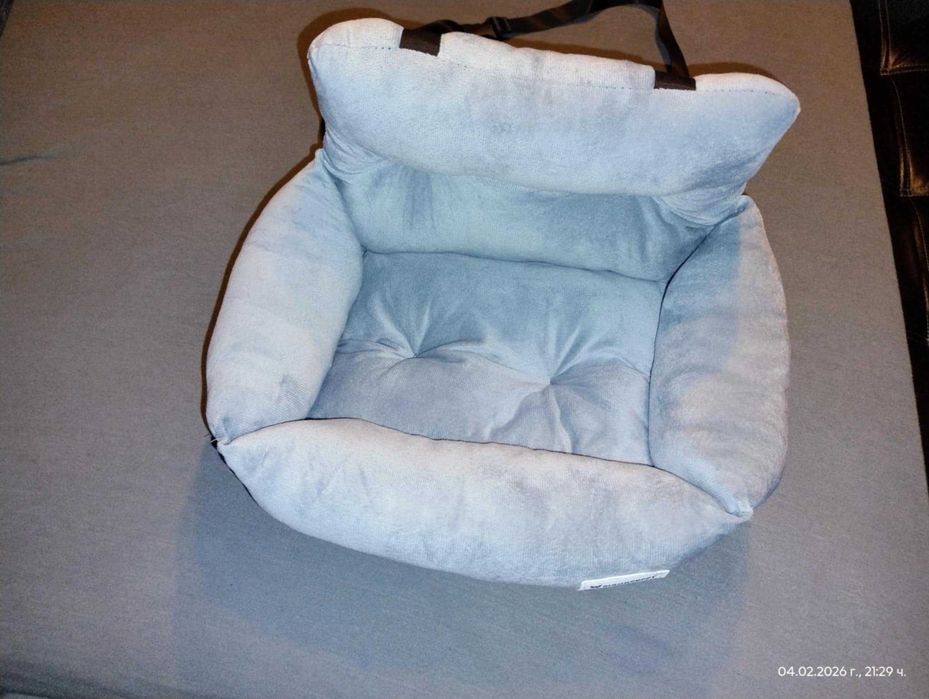 Кучешко легло за кола