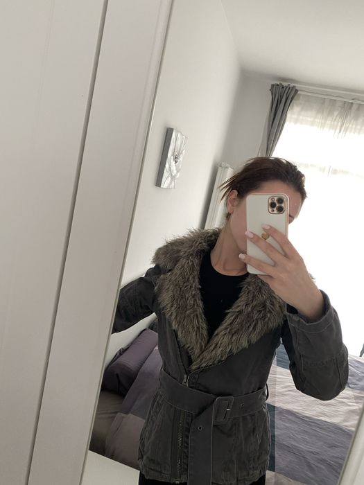 Дамско яке, размер S