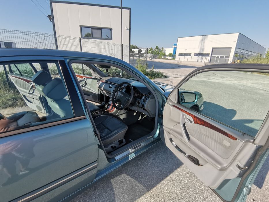 Мерцедес Е240 2003