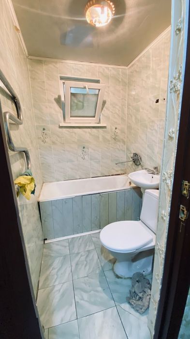 Продам 2х ком.кв.на сатпаева 12
