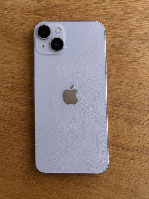 Iphone 14 / purple