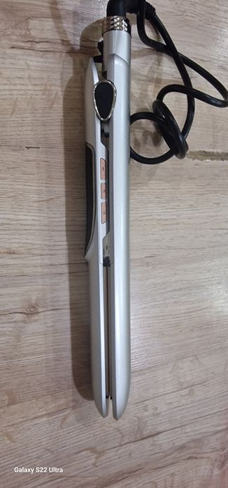 Утюжок для волос