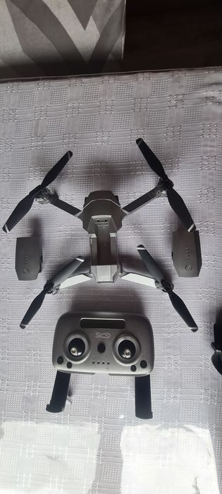 Vand Drona ZLRC Quadcopter