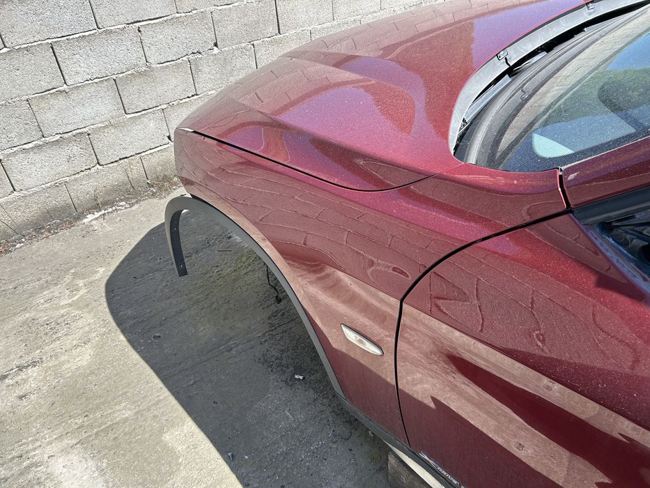 Aripa dreapta bmw X1 e84 an 2010 culoare vermilion rot metallic
