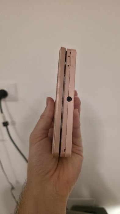 Nintendo 3DS,  Modat, 1500 jocuri, 20-în-1, gata de joacă + Online