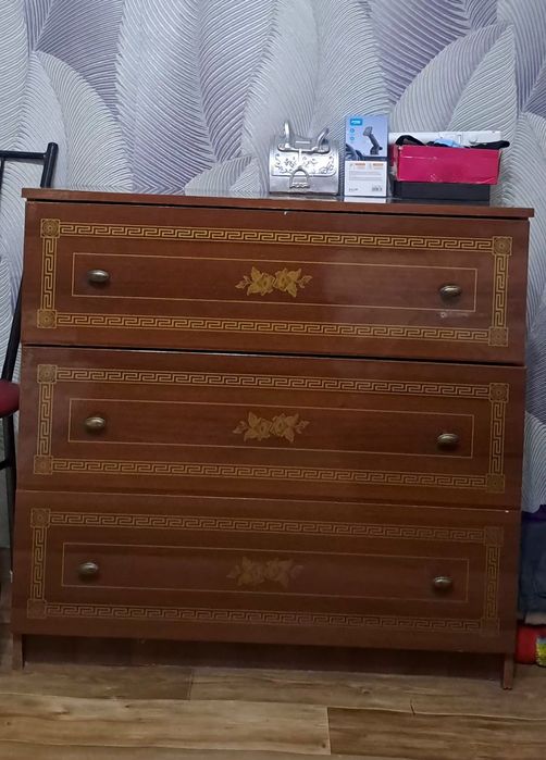 Спальный гарнитур