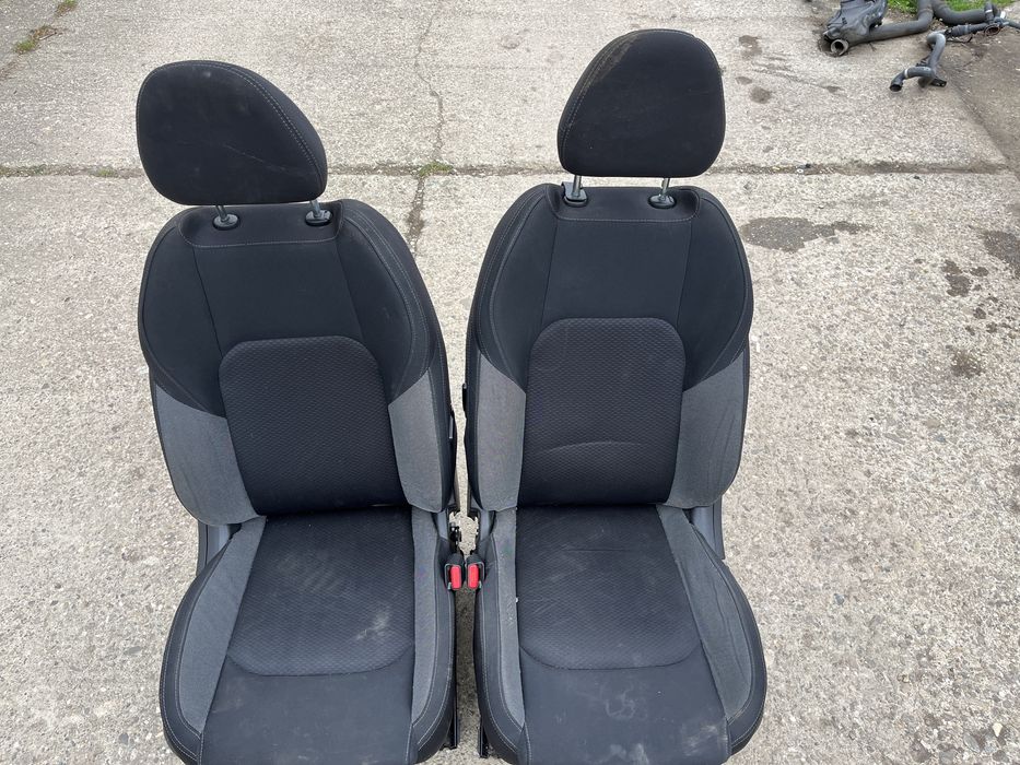 Scaune Nissan Qashqai J11
