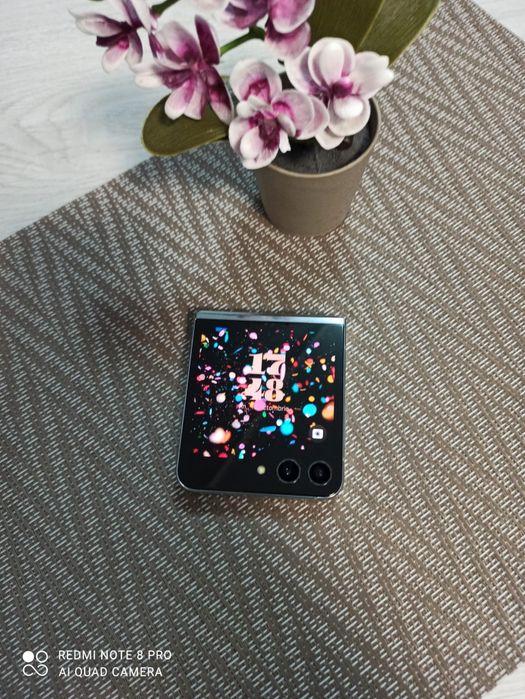 Samsung Flip 5 256GB