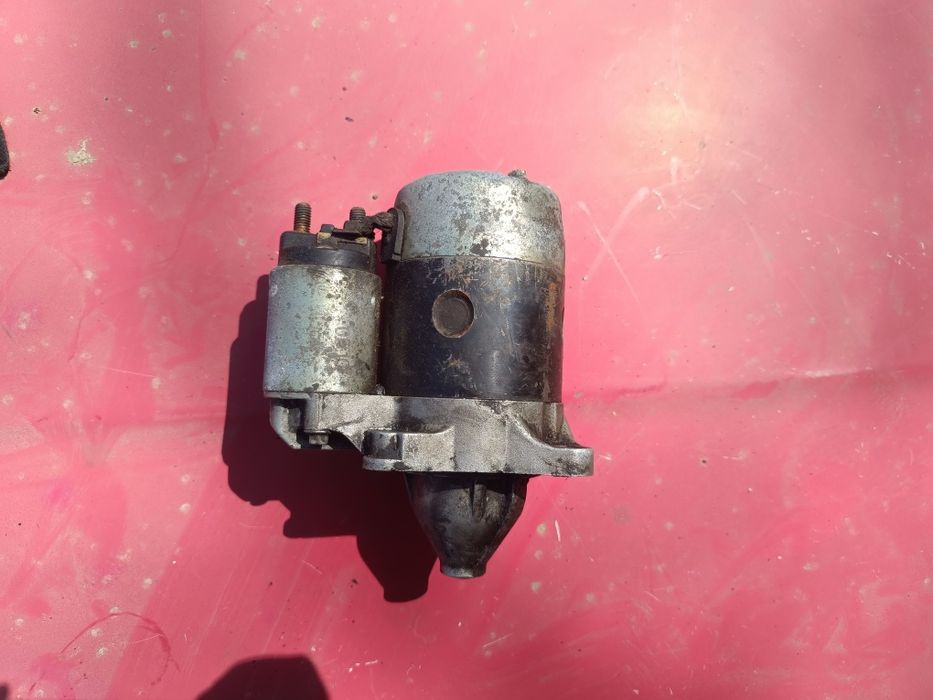 Стартер Mazda 323