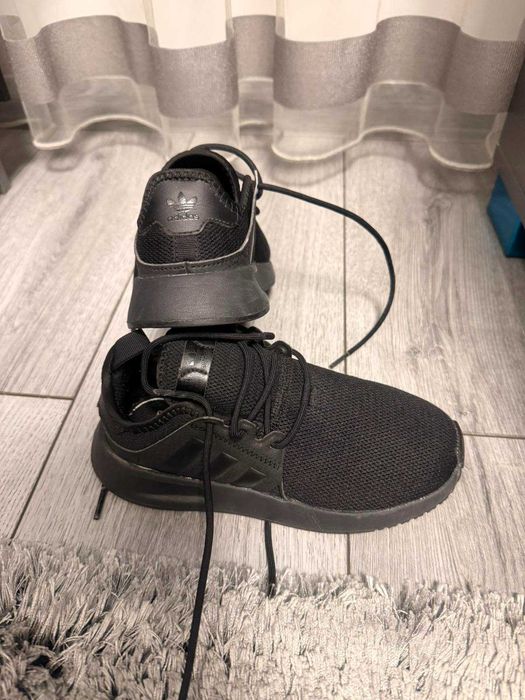 Adidas  децки маратонки