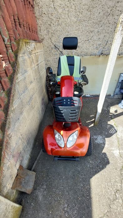 Електрическа инвалидна количка скутер