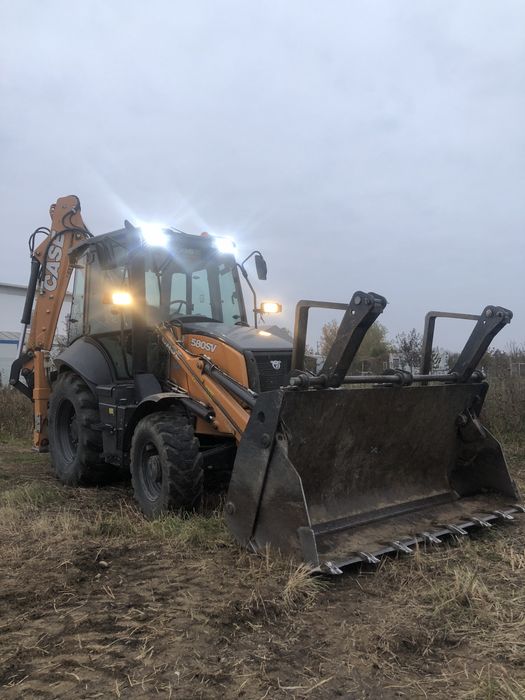 Inchiriez buldoexcavator