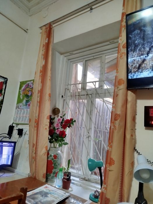 Продается дом в общем дворе