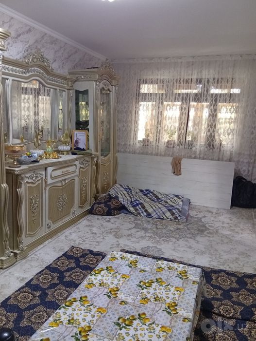 Срочно сотилади квартира.
