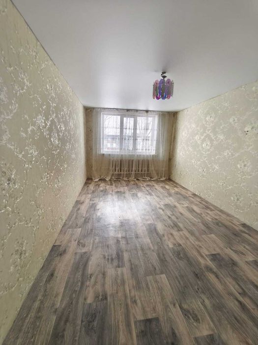 Продам 2-комнатную квартиру по Марденова, 9 мкр