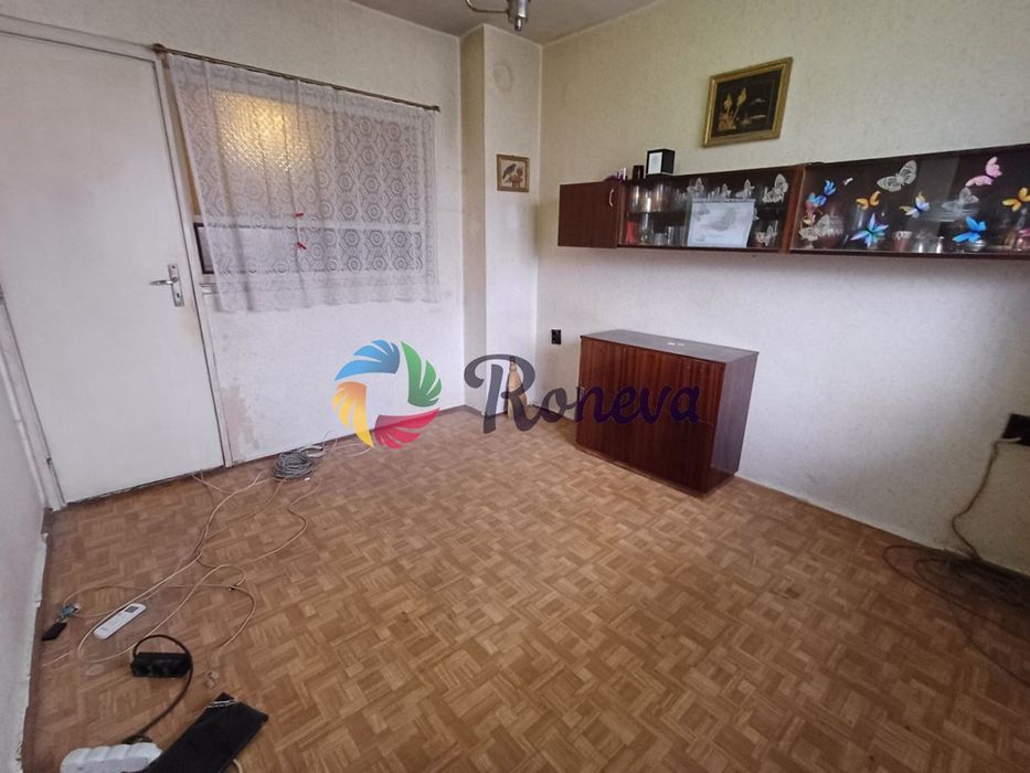 Продава се Тристаен апартамент в Варна, Централна поща - 88 кв.м за 2216 €/кв.м - Снимка #1