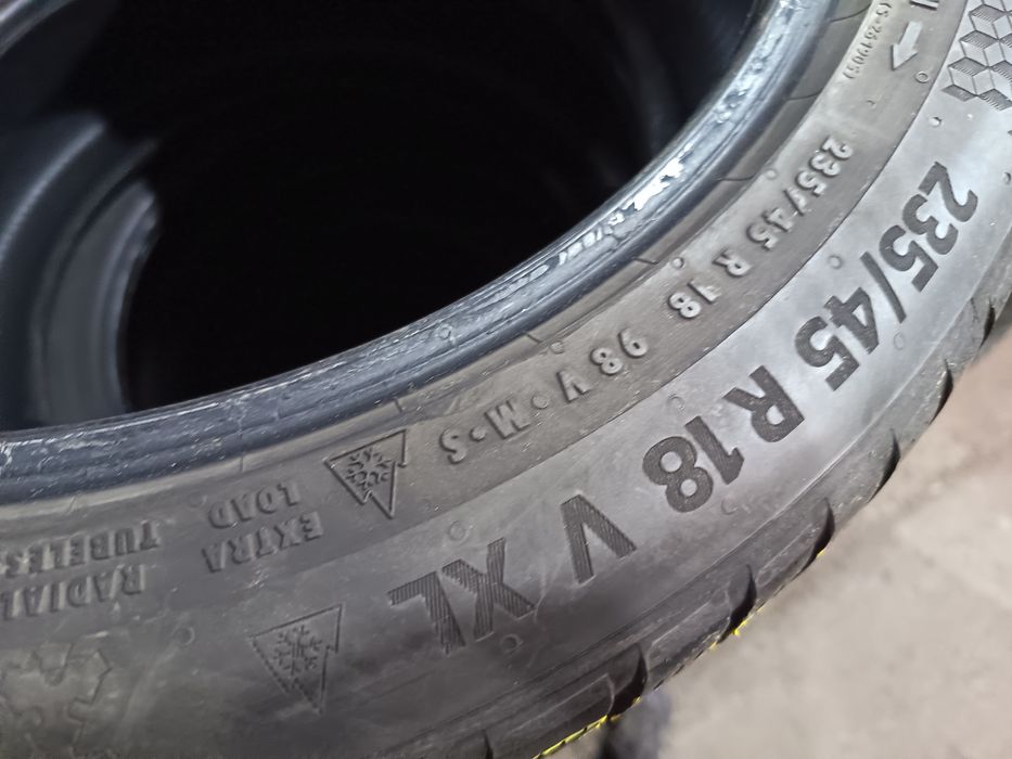 Anvelope MS iarna 235 45 18 continental 2021 5.3mm