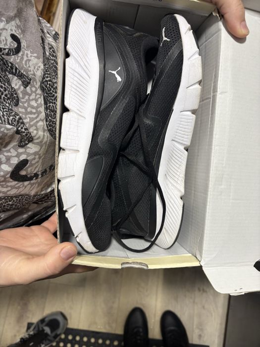 Продам кроссовки пума