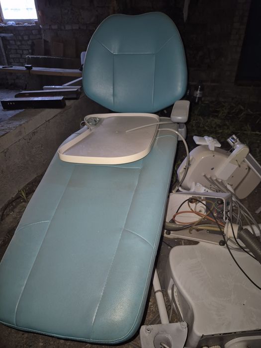 Стоматологическое кресло.