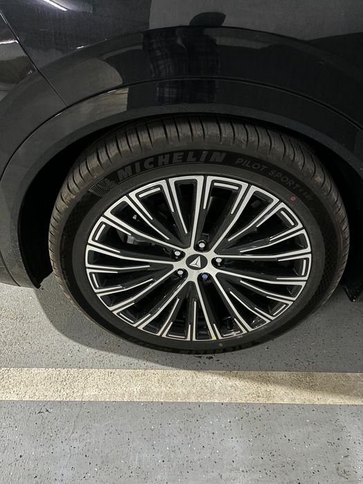 Продаю Deepal s09