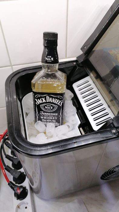 2 Машини за лед/Ледогенератори