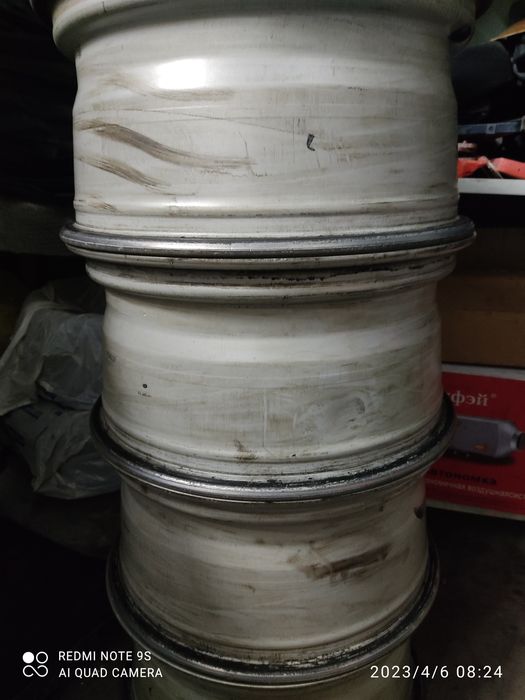 Продам  диски R17, б/у на М-Б пять дыр.