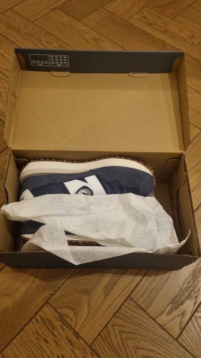 Кроссовки new balance 237