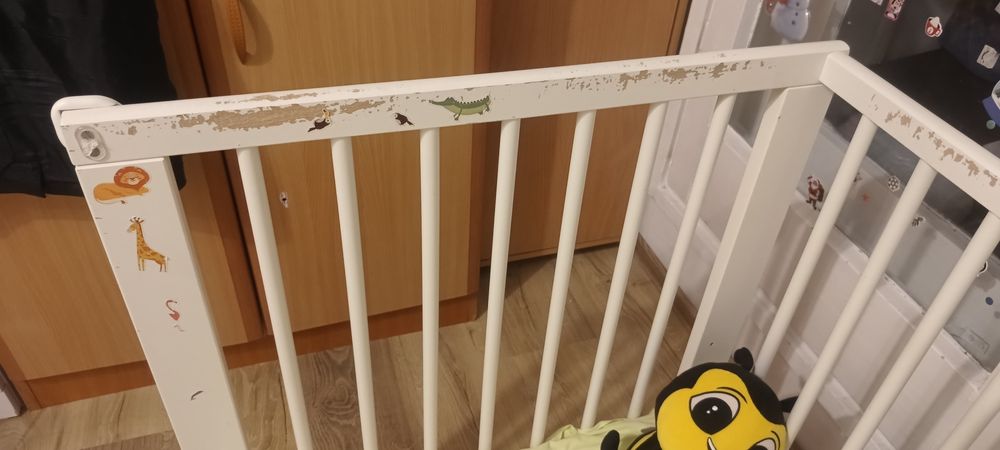 Pat - pătuț Ikeea lemn alb saltea cocos