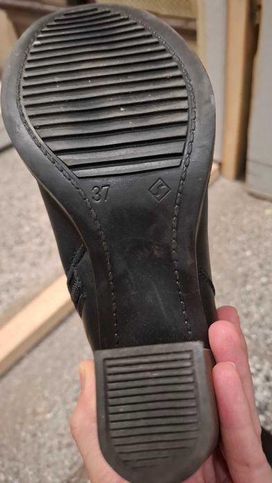 Дамски ботуши естесвена кожа номер 37