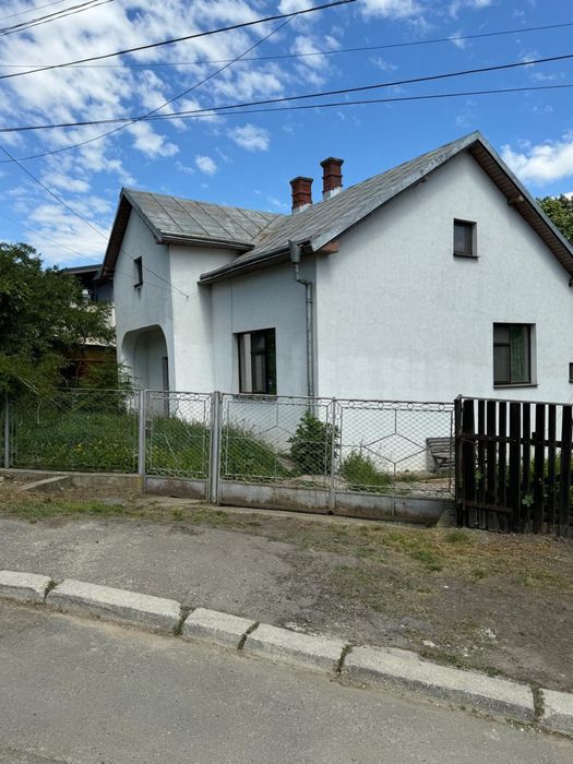 Teren Centru - zona Manastirea Sfantul Ioan, 28 ari