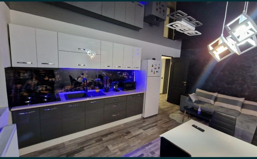 Regim Hotelier  Apartament 2 camere modern cu vedere La faleza